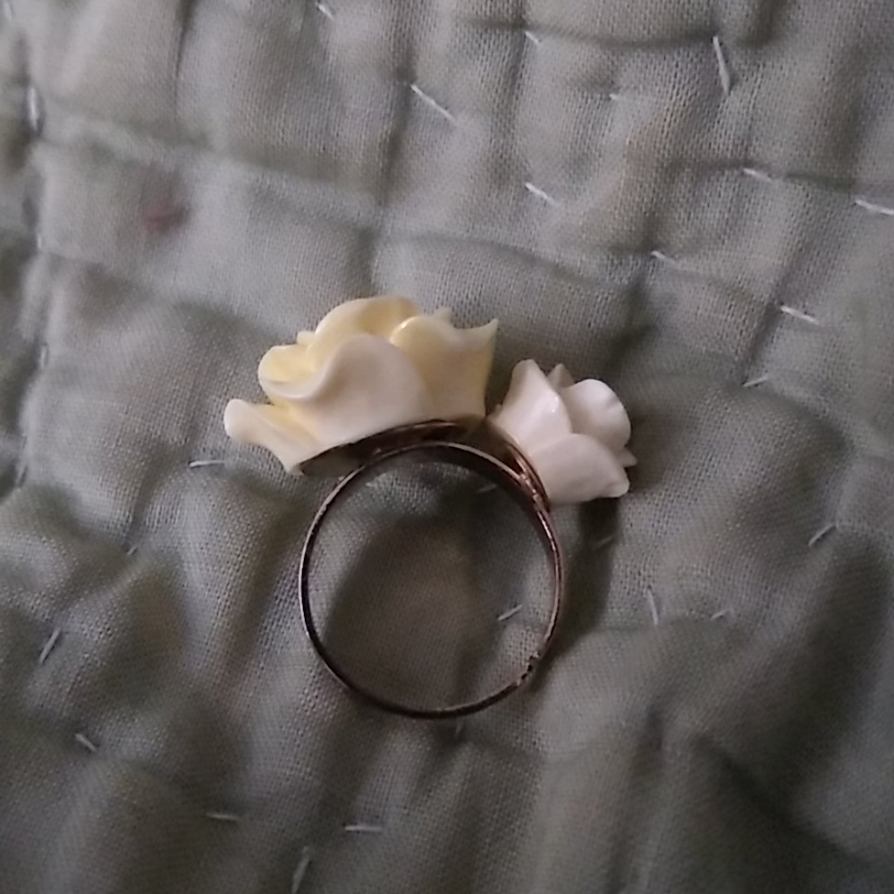 Rose Ring from ModCloth Adjustable - Picture 3 of 4